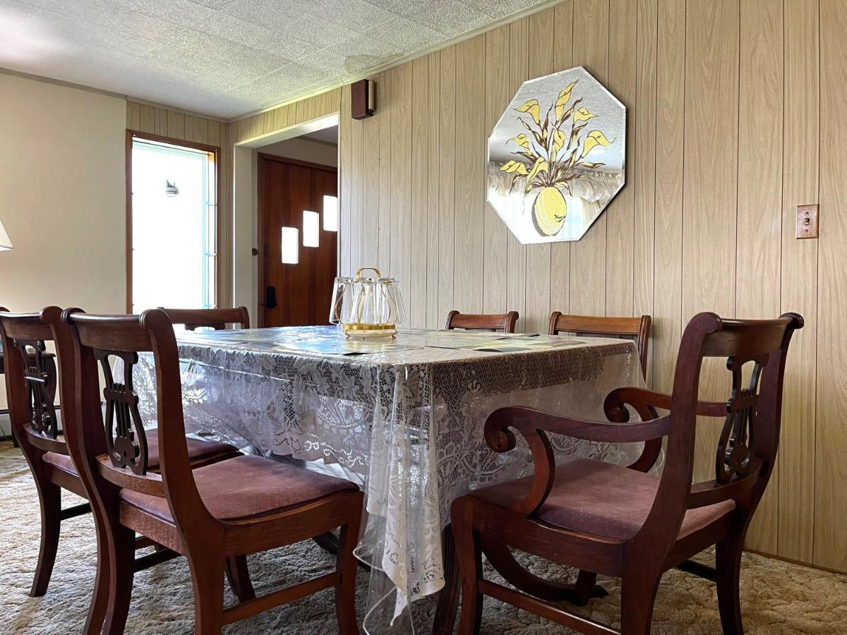 Entire Home In Buffalo - 6 Guests 3 Bedroom 1 Bath - Convenient Location - 25Min To Niagara Falls Екстер'єр фото